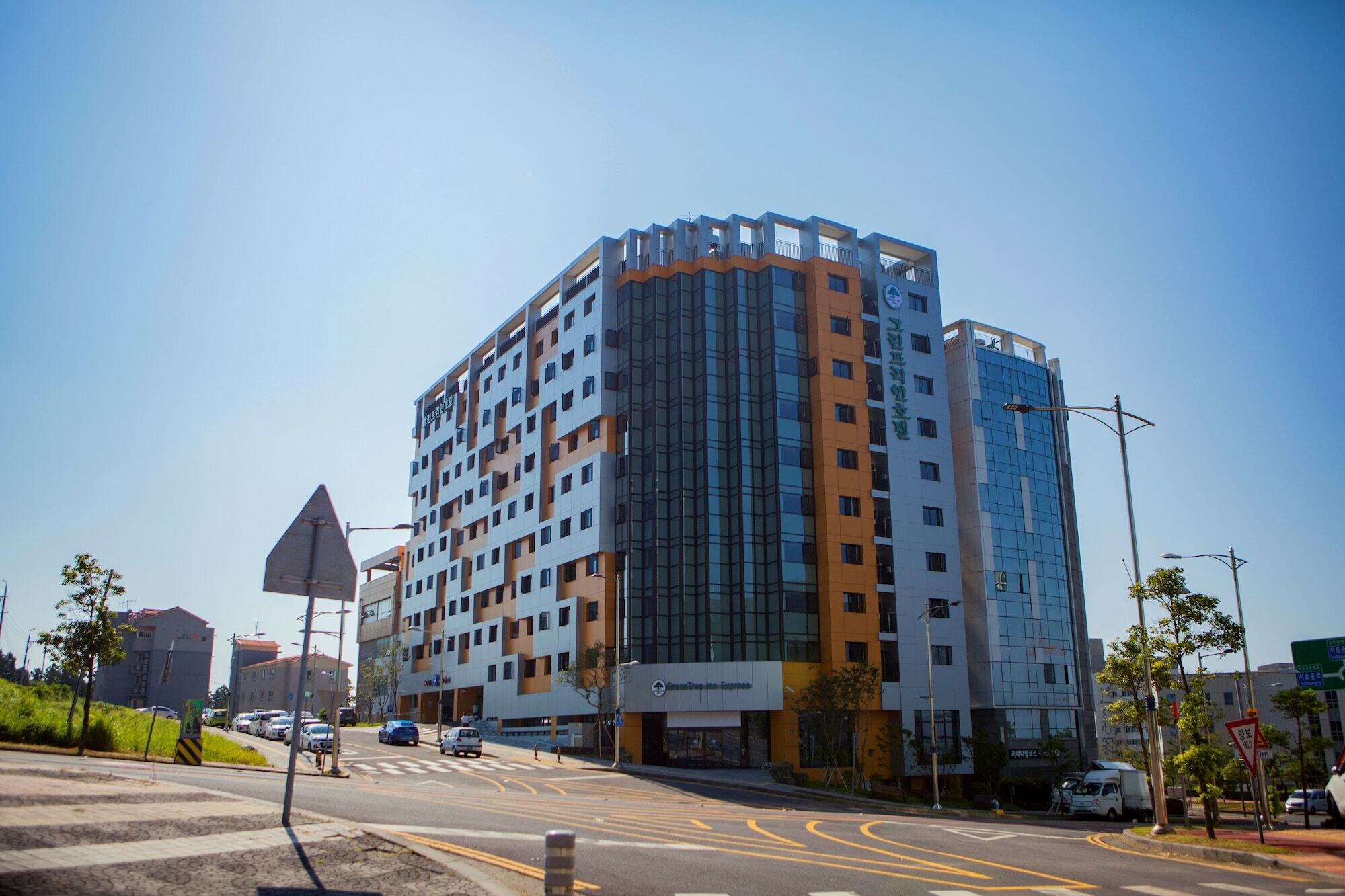 Grandmillions Hotel Сеогвипо Екстериор снимка